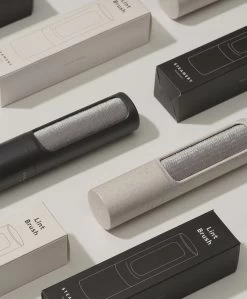 Steamery Herbruikbare Kledingborstel - Donkergrijs -Huishoudelijke Producten Serie 8894cdb9 fe30 4088 9ee7 ef81617a30fc 03